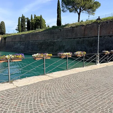Peschiera Heart Apartman *